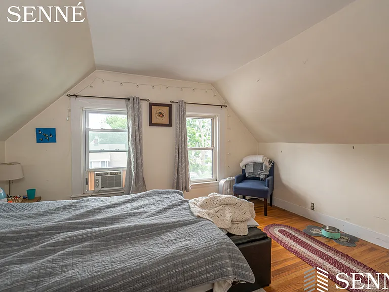 31 Grant Ave — Photo 8