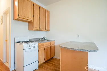 Rented by City Connections Realty