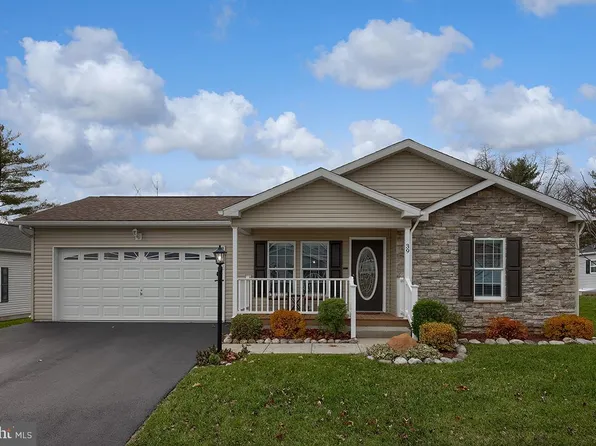 39 Westin Rd, Douglassville, PA 19518