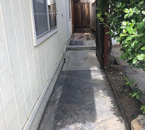 2nd image of 9824 White Oak Ave