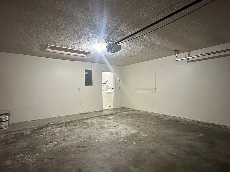 487 Carrigan Ave — Photo 34