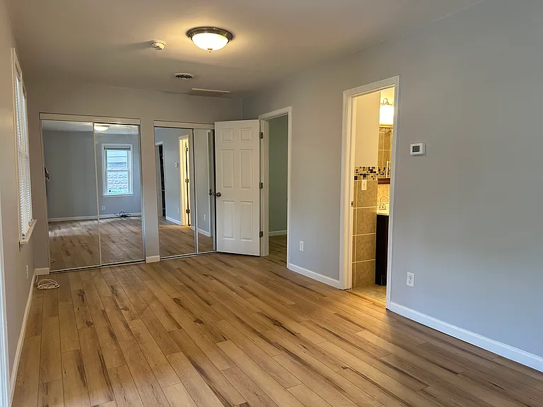 506 Tyson Pl — Photo 10