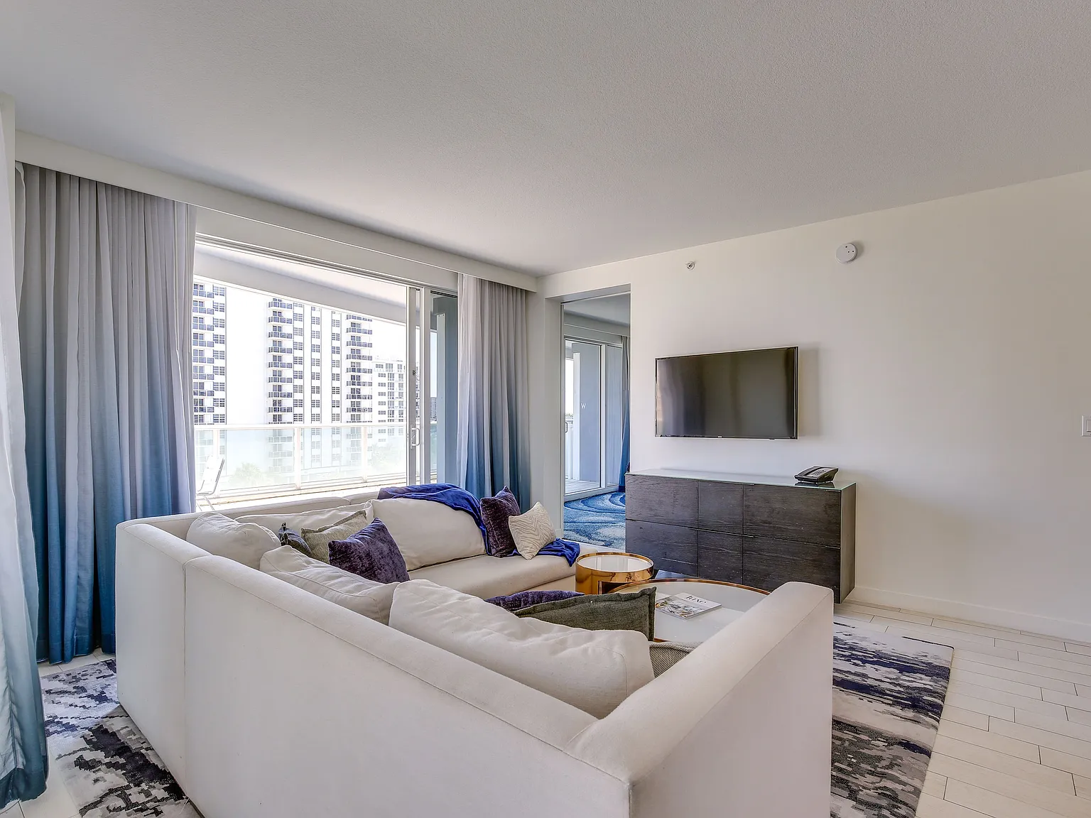 2 bed, 1463 sqft, $6,500 — Photo 2