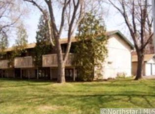 6489 Riverview Ter NE, Fridley, MN 55432