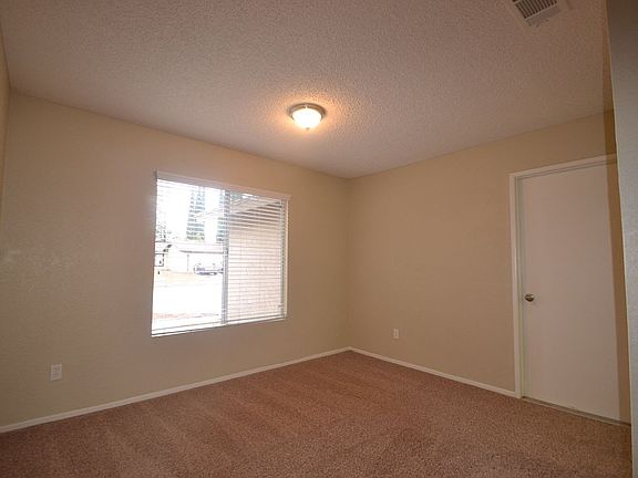 5th image of 5651 N Louise St
