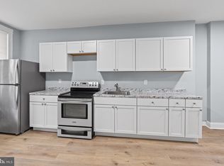 652 Bartlett Ave, Baltimore, MD 21218