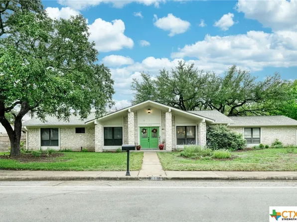 1105 Creekview Dr, Round Rock, TX 78681