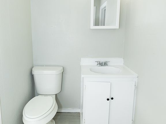 4th image of 245 S Lamont St #A