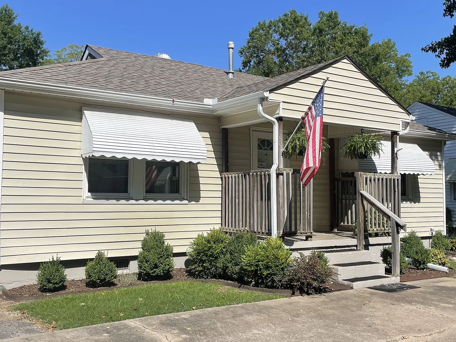909 N Utah St — Photo 1