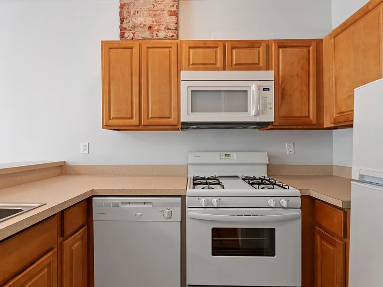 1722 Marlton Ave #2 — Photo 7