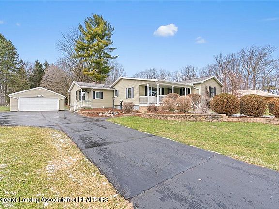 3rd image of 14174 Myers Rd