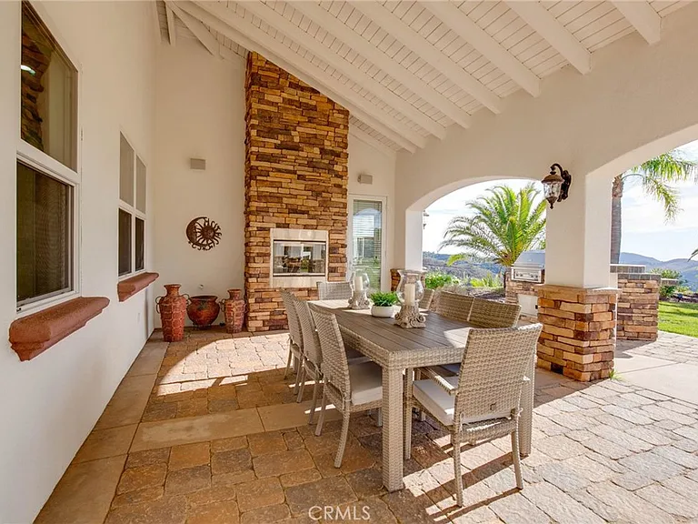 26095 Calle Catrina — Photo 5