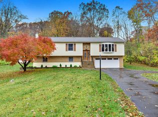 25 Clifton Ct, Patterson, NY 12563