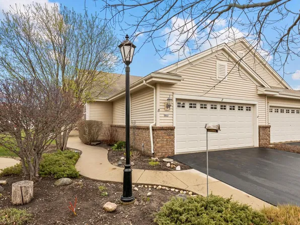 863 Sweetbriar DRIVE #1, Elkhorn, WI 53121