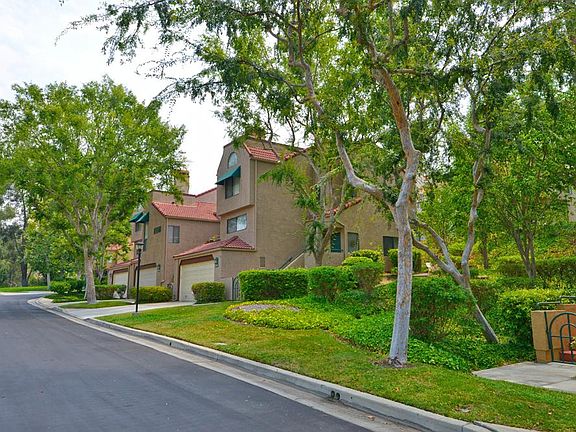 2nd image of 2935 Malaga Cir Unit B