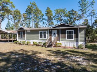 221 Magnolia Rd, Hawthorne, FL 32640