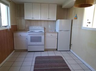 18 Roslyn Ct, Patchogue, NY 11772