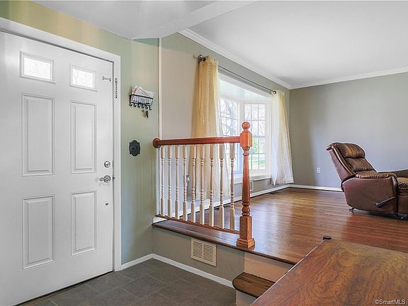 2nd image of 178 Idlewood Dr