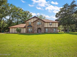 4637 Wyndallwood Dr, Jackson, MS 39212