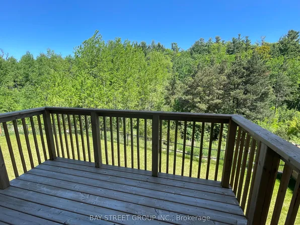 232 Sunset Vista Ct, Aurora, ON L4G 3Y1