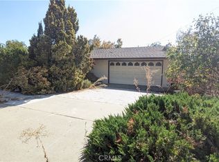 384 W 7th St, Upland, CA 91786