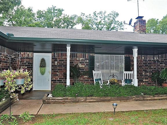 4th image of 3448 Oak Creek Dr