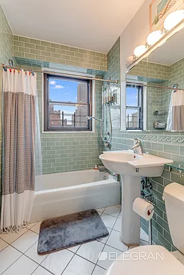 Sold by (Legacy) Elegran | media 17