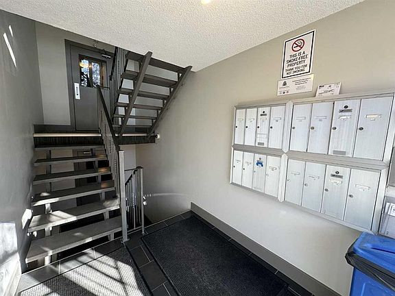 4th image of 1534 S 15th Ave SW #204
