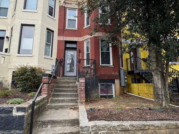 17 Rhode Island Ave NE, Washington, DC 20002