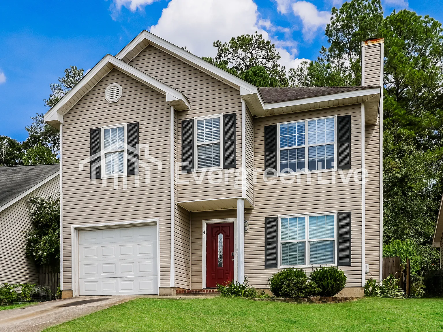 4 bed, 3.0 bath, 1752 sqft, $1,745 — Photo 1