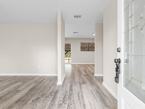 5th image of 804 Avenue I