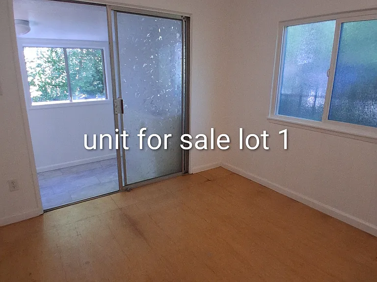 587 Wildrose Ln #1 — Photo 4