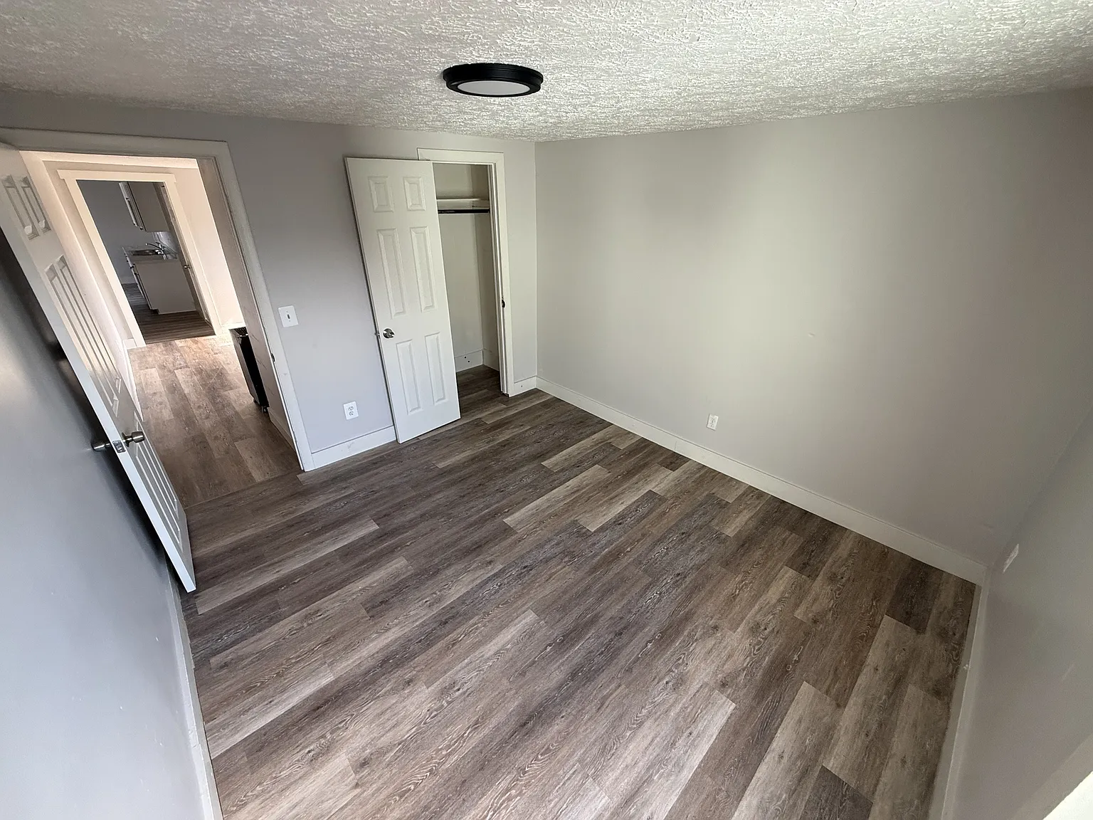 168-170 Spruce - 170-3 — Photo 4