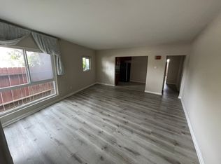 5401 W Olympic Blvd APT 1, Los Angeles, CA 90036