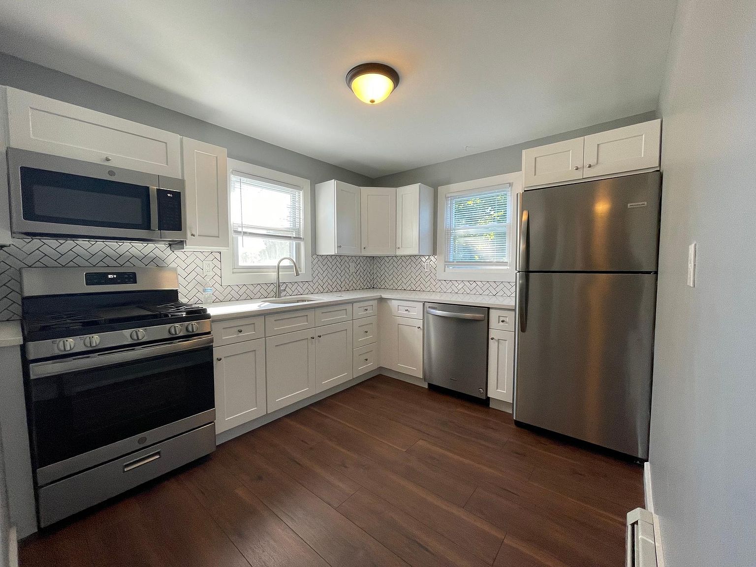 34 S Middletown Rd APT 3, Pearl River, NY 10965 Zillow