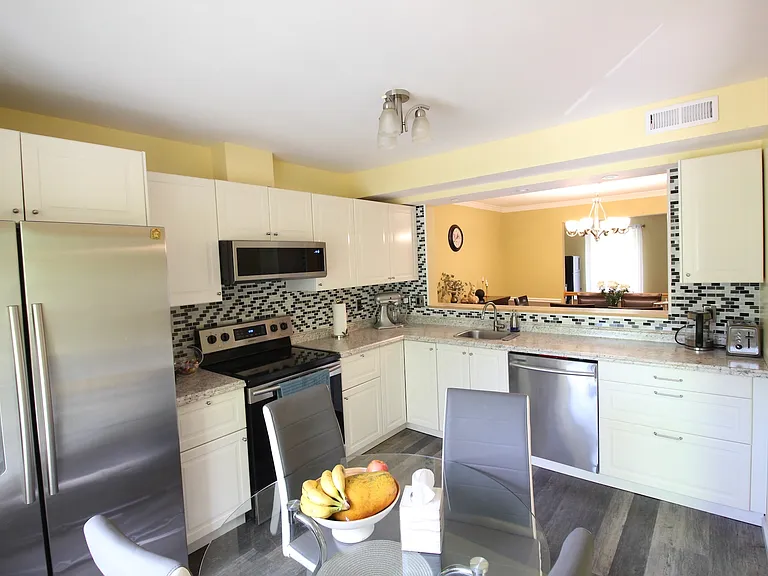 173 Sulgrave Ct — Photo 6