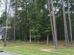 4 Goldenclub Ln, Bluffton, SC 29909