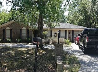 201 Elizabeth St, Hinesville, GA 31313
