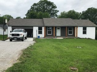 1404 N Thornton St, Richmond, MO 64085