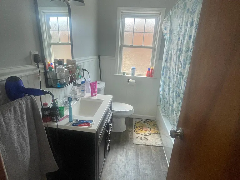 7457 Pearl Rd #B — Photo 6