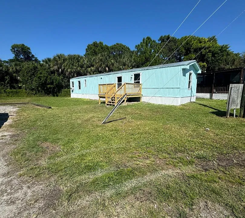 3670 Dixie Highway Northeast Park #28