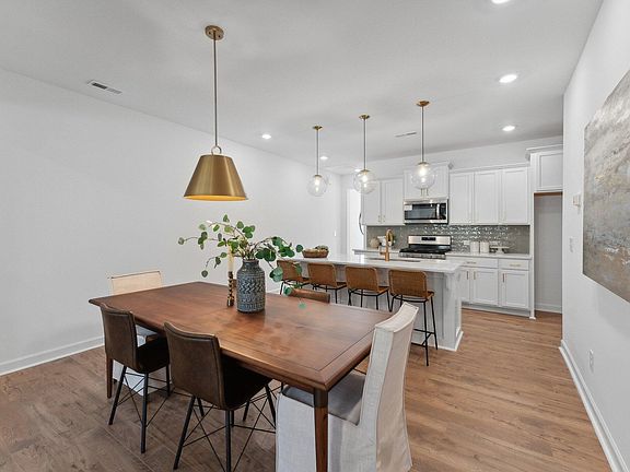 5th image of 716 Bent Willow Dr #194
