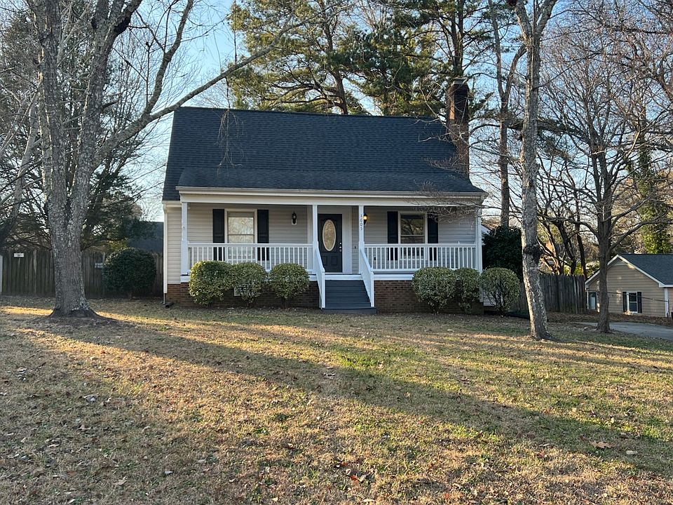 1st image of 1605 N Juniper Ct