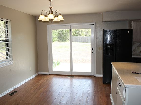 Dining Room / View to Backyard