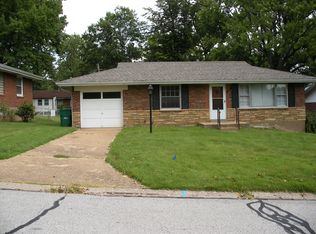 1211 Forest Home Dr, Saint Louis, MO
