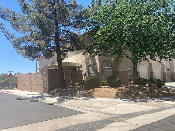 2nd image of 1631 Aspen Meadows Dr #1631