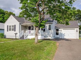 45 Doane St, Manchester, CT 06042