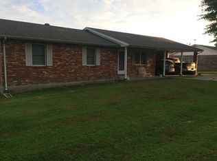 820 W Tropf St, Advance, MO 63730