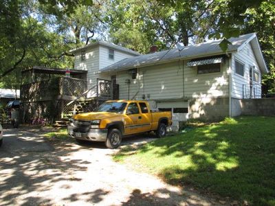 8008 Kansas Ave, Kansas City, KS, 66111