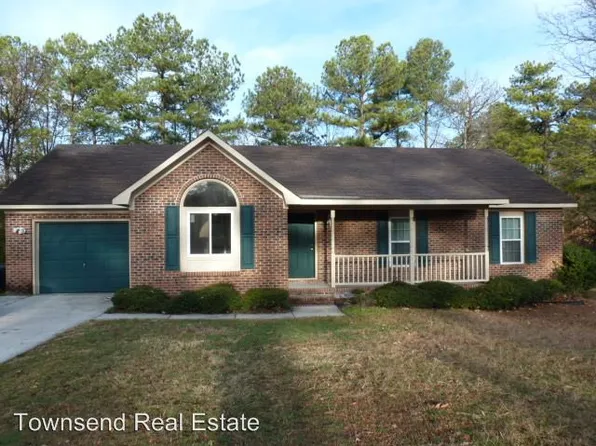 2003 Wheeling St, Fayetteville, NC 28303